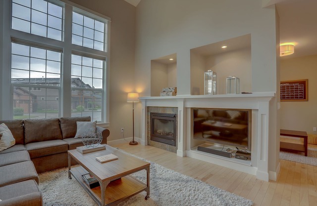Hot Tub, Updated, Outdoor Spaces, Steps to Old Mill and River