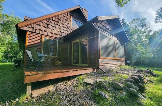 Hot Tub, WIFI, 2 Kings-Peak Fall Color Now!