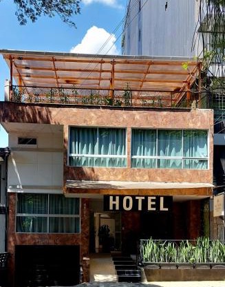 HOTEL A & A SANTA ALEJANDRIA