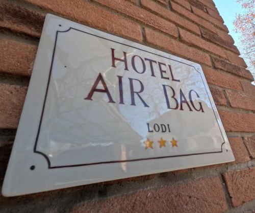 Hotel Air Bag