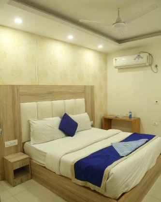 Hotel Aman Inn