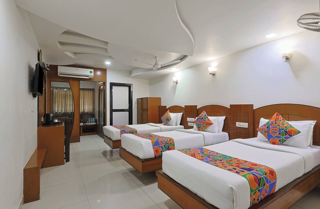 Hotel Ambassador