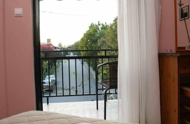 Hotel Anixis