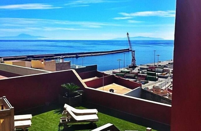 Hotel Apartamentos El Galeón