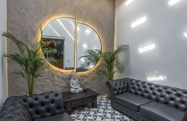 HOTEL BALI AT POBLADO