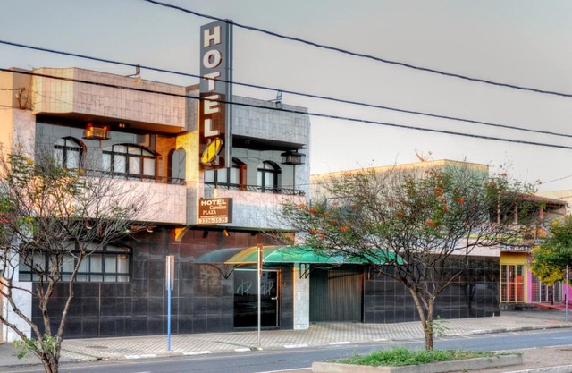 Hotel Carolina Plaza