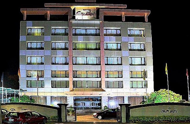 Hotel City Pride