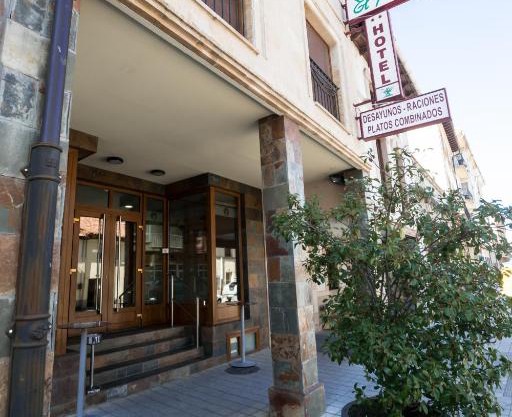 Hotel El Roble