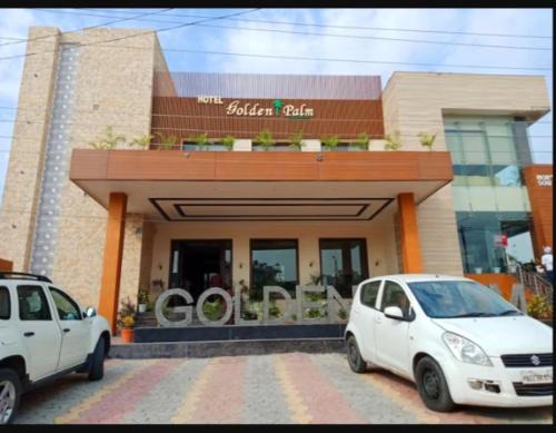 Hotel Golden Palm