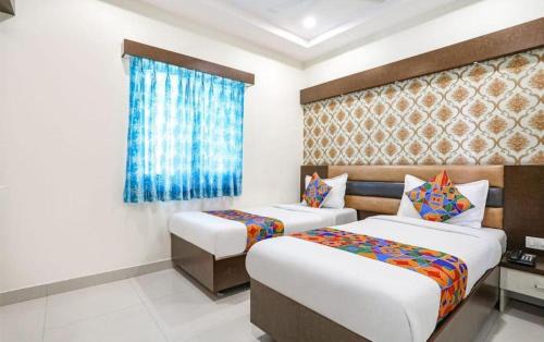 Hotel Grand Tark INN Plaza Near IGI Airport