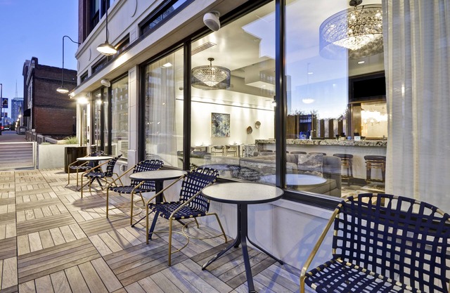 Hotel Indigo Kansas City - The Crossroads by IHG