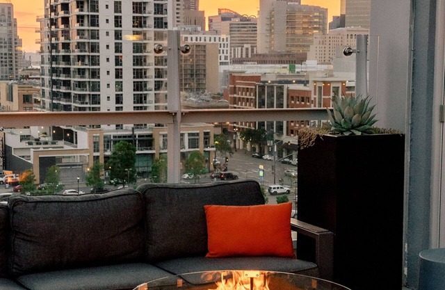 Hotel Indigo San Diego-Gaslamp Quarter by IHG