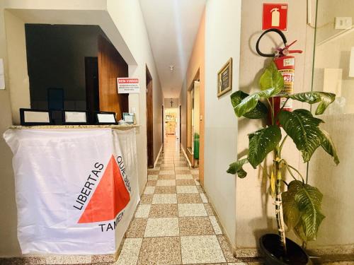 Hotel Izaura Centro Comercial Juruaia