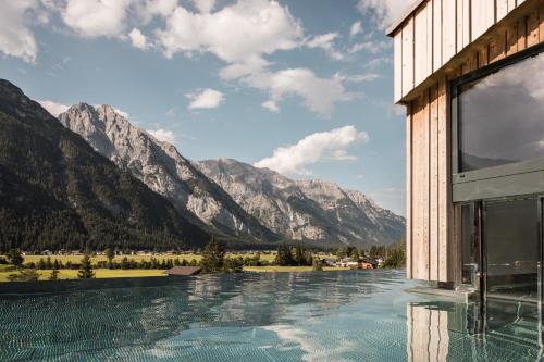 Hotel Kristall - Adults only