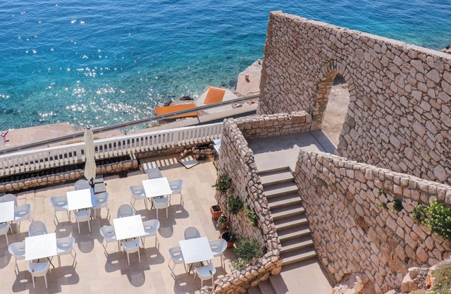 Hotel Kul IN Ablana