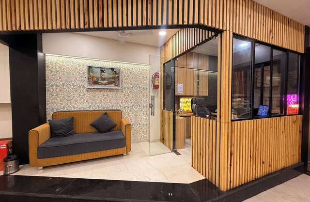 Hotel Kusum Kunj