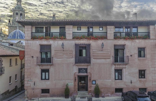 Hotel Los Leones - Adults Only