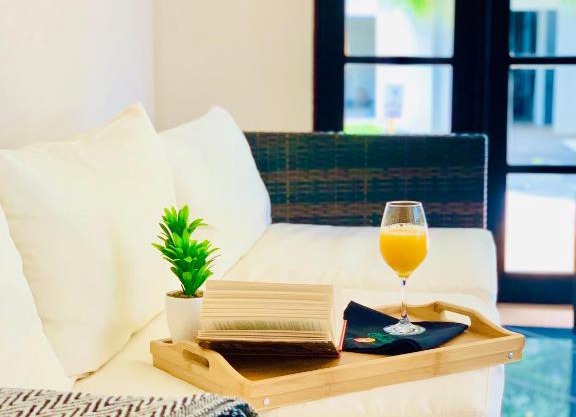 Hotel Mango Airport