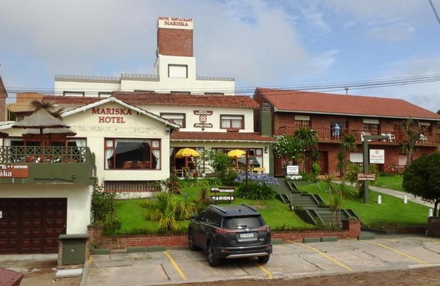 Hotel Mariska Dos Estrellas Superior