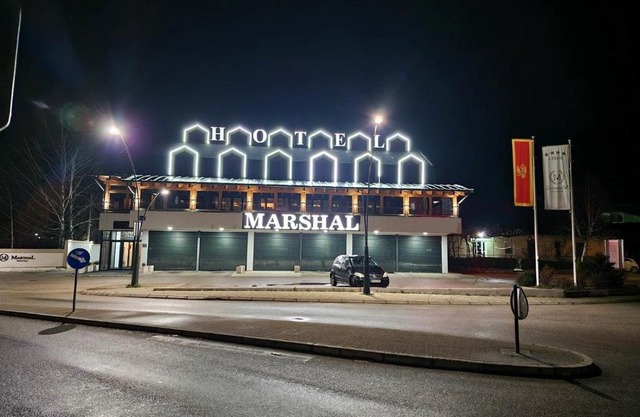 Hotel Marshal