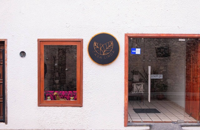 Hotel Casa Linda