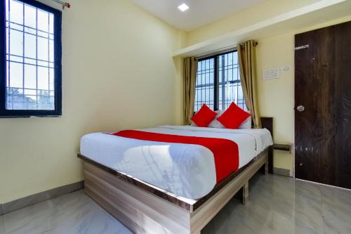 Hotel O Everest Inn
