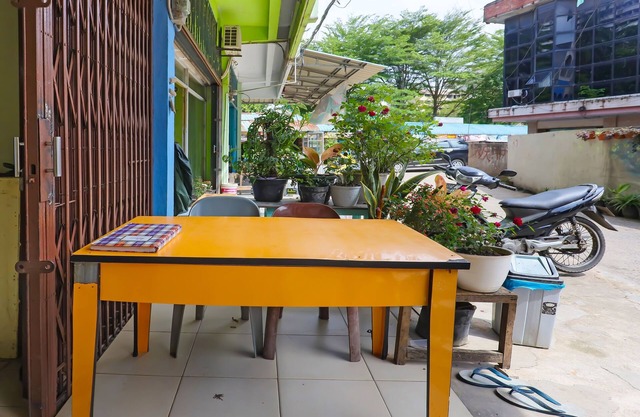 Hotel O Penginapan LorraNearPasar Oleh Oleh