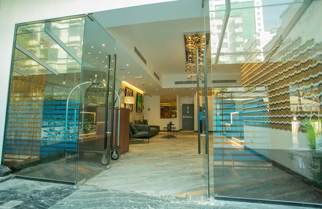 Hotel Omni Residency