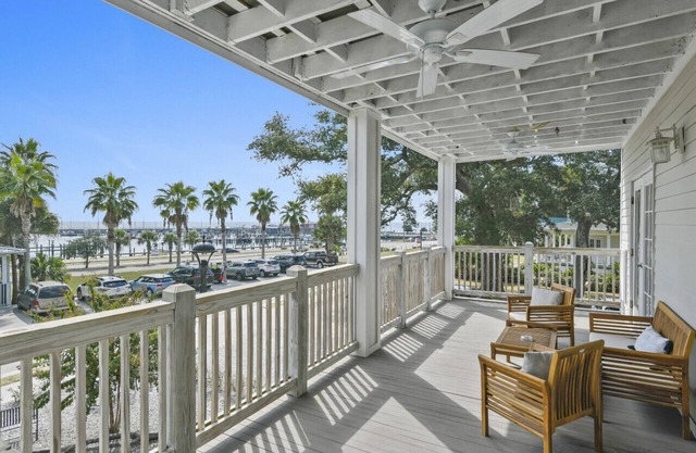 Hotel Pass Christian King Suite 201