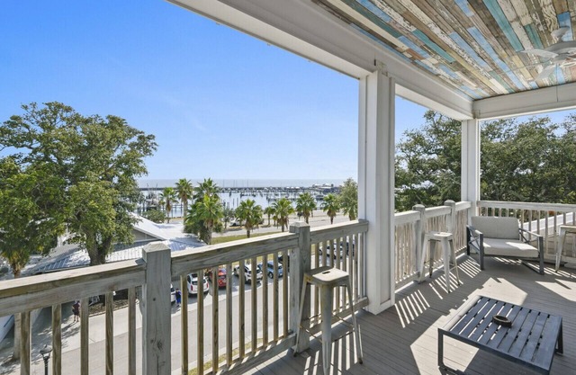 Hotel Pass Christian Penthouse