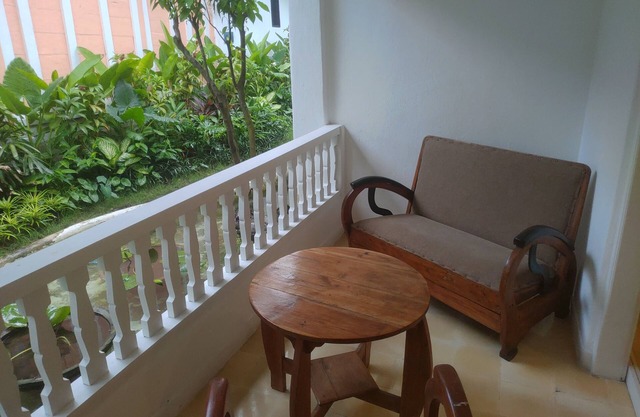 Hotel Puri Tempo Doeloe within a 15-minute drive of Sanur Beach and Kuta Beach.