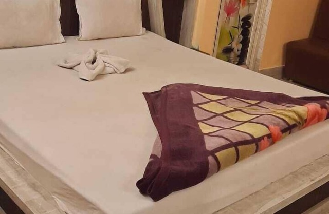 Hotel Raj