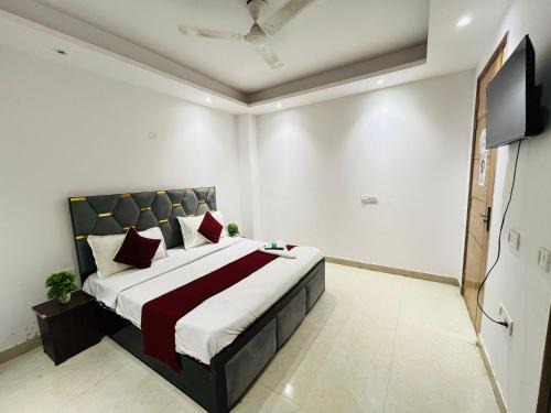 Hotel Seven Malviya Nagar