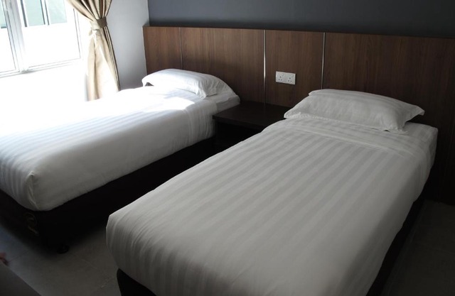 HOTEL SUKARAMAI