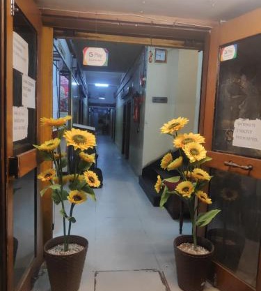 HOTEL SUKHMANI