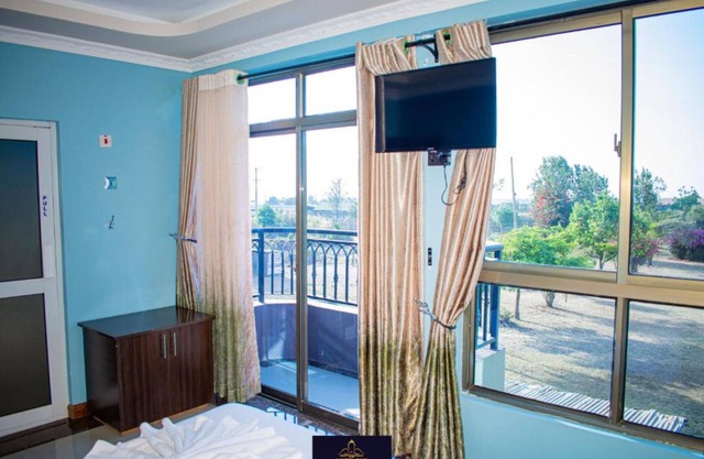 Hotel Taji