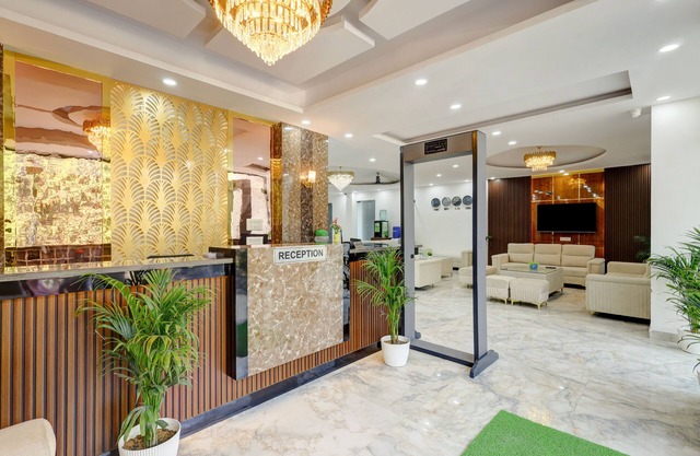Hotel The Venice- Near Indraprastha Apollo Hospital