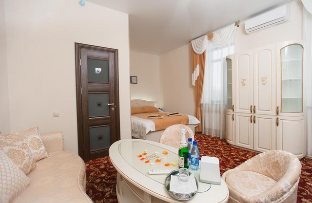 Hotel TriA