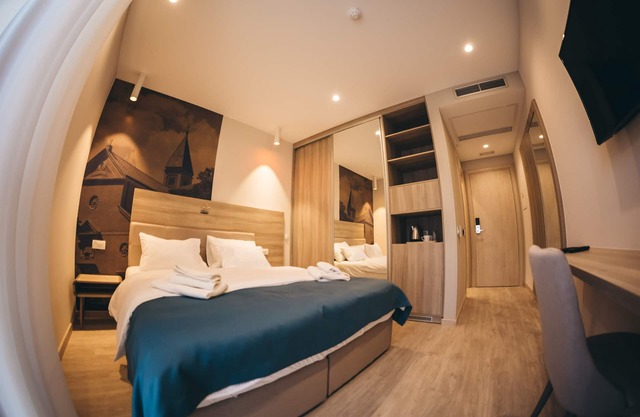 Hotel Verso - Double Room with Bathroom 108