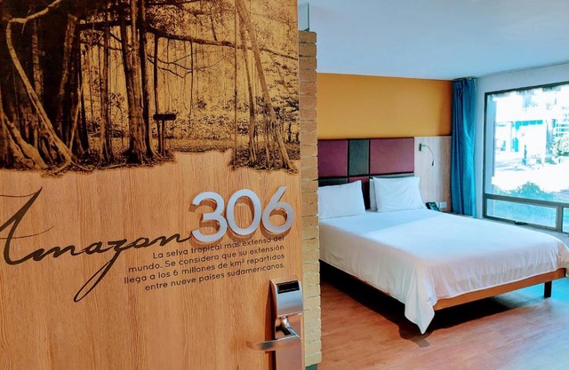 Hotel Viaggio Teleport City Suites