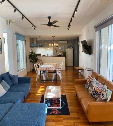 Hotel Yanbarinia