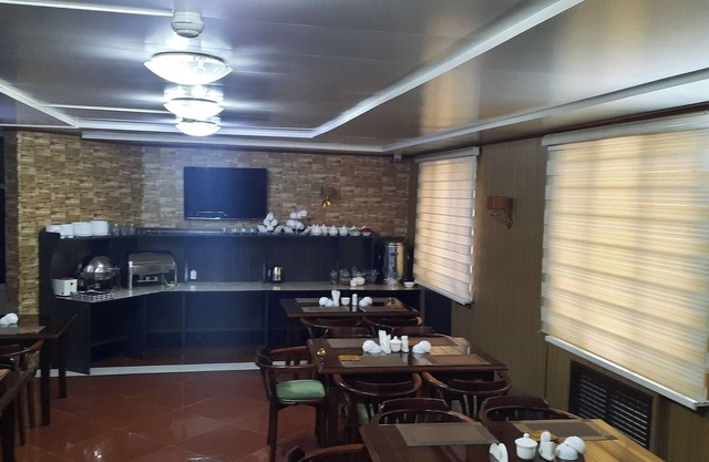 HOTEL YOSHLIK