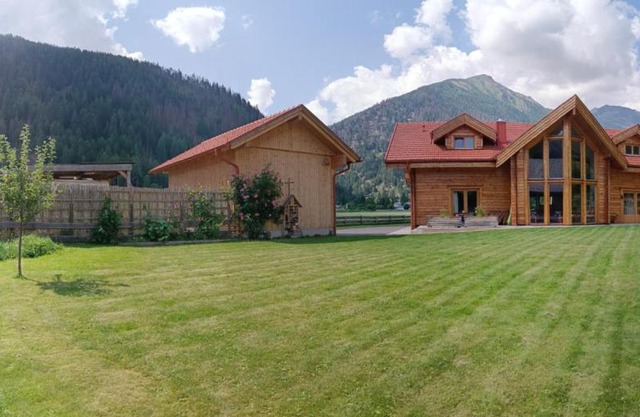 Houghton Haus