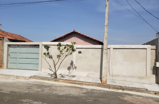 House Entrance Canastra