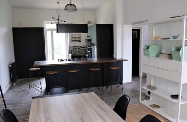 House 100 m2 4 bedrooms in valence
