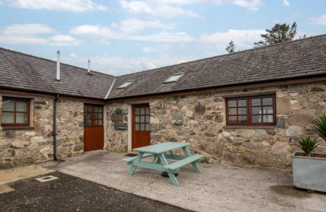 House ∙ 2 bedrooms ∙ 4 guests