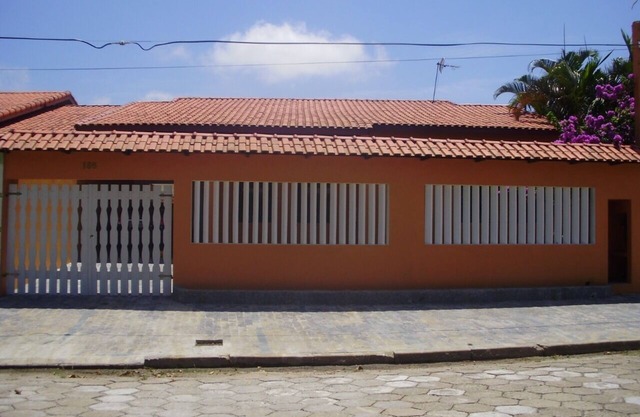 House 200m from the beach 3 bedrooms for 12 people