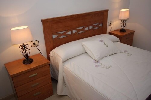 House - 3 Bedrooms with WiFi and Sea views - 101882