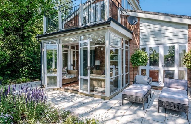 House ∙ 4 bedrooms ∙ 14 guests