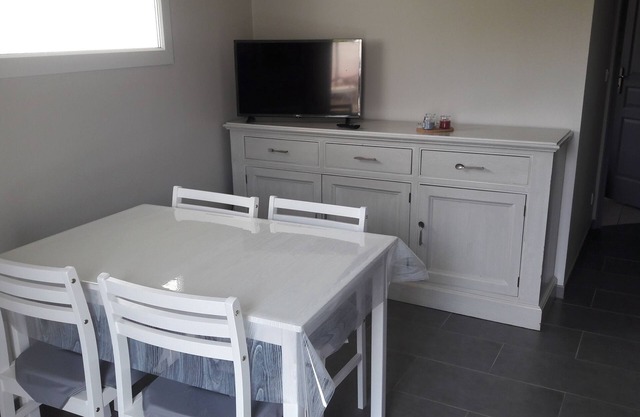 House 4 persons